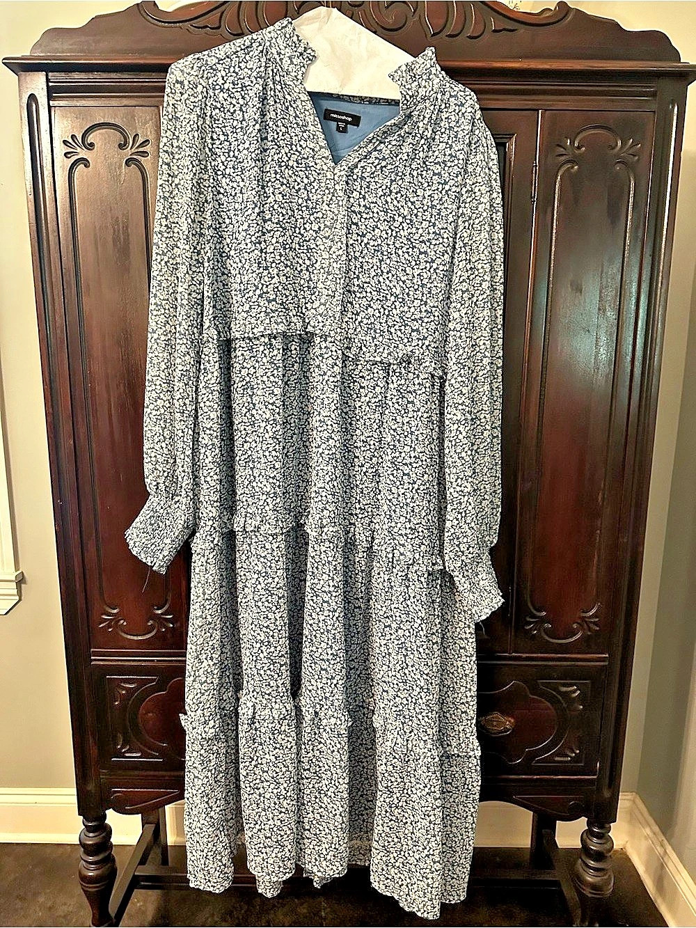 mittoshop Floral Tiered Maxi Dress Blue & White Size Large